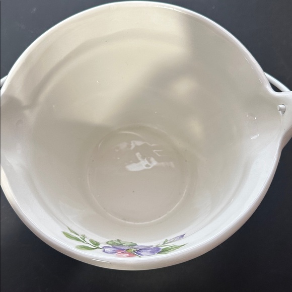 Simply Spring ceramic rabbit decor - Picture 3 of 3